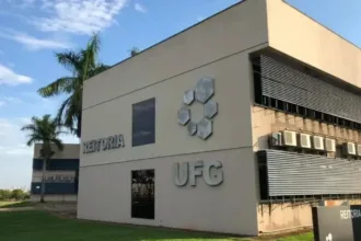 Formação em inteligência artificial na UFG para pesquisadores