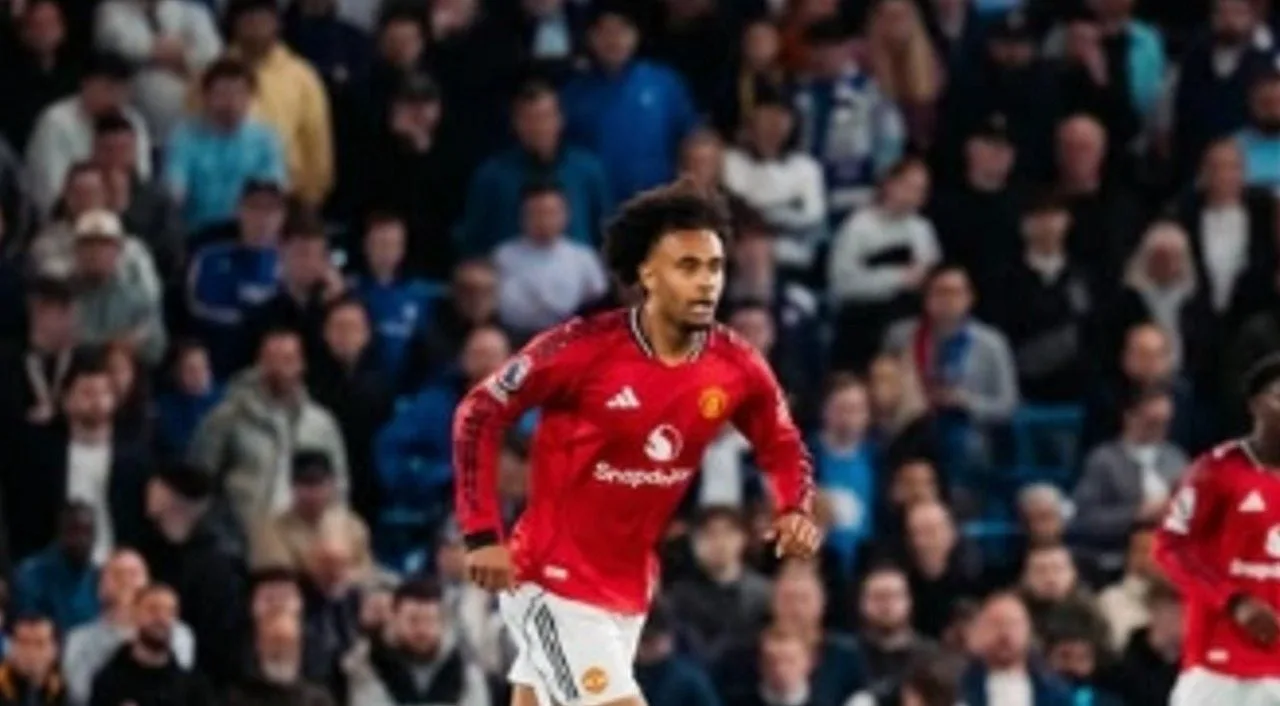 Gol de Joshua Zirkzee coloca Manchester United à frente do Leeds em amistoso internacional
