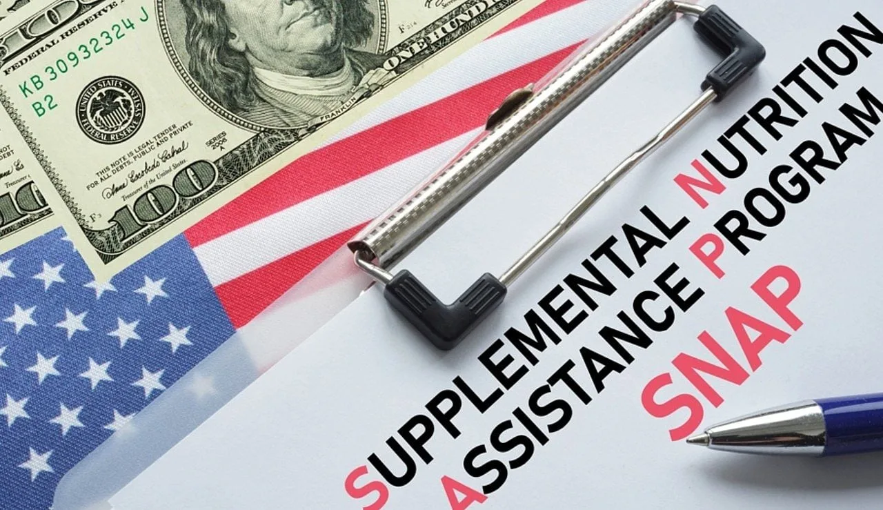 Texas aprova extensão do prazo para repor benefícios do SNAP após enchentes de julho