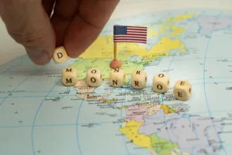 doutrina-monroe:-a-politica-do-seculo-19-que-volta-a-guiar-a-estrategia-de-trump-na-america-latina