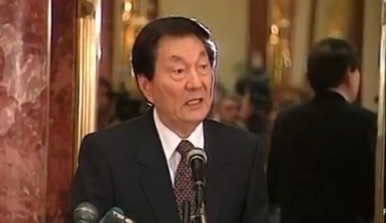 Zhu Rongji, ex-primeiro-ministro da China, morre aos 98 anos em Pequim por doença genética
