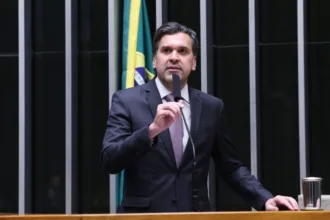 Câmara aprova reconhecimento facial em transportes
