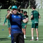Mozart estuda tática três zagueiros para Goiás contra Criciúma