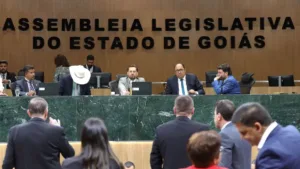 Projetos do governo de Goiás aprovados rapidamente na Assembleia