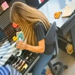 Funcionária presa por desvio de dinheiro em supermercado