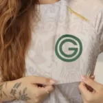 Nova linha de uniformes do Goiás para 2026/2027