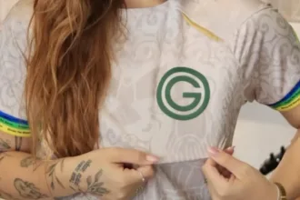 Nova linha de uniformes do Goiás para 2026/2027