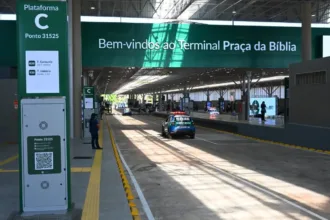 Terminais de Goiânia com nomes de times de futebol