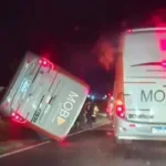 onibus-tomba-na-br-060-e-deixa-tres-feridos-em-rio-verde