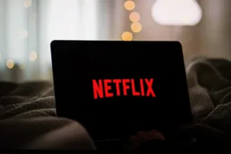 netflix-reajusta-planos-nos-eua;-assinantes-brasileiros-permanecem-com-valores-antigos