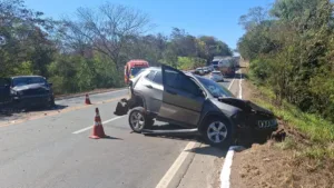 Acidente em Uruaçu na BR-153 com quatro veículos