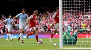 arsenal-domina-manchester-city-na-final-da-community-shield-e-levanta-o-primeiro-trofeu-da-temporada