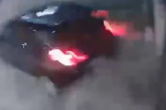 acidente-grave:-carro-destroi-muros-na-br-101-em-linhares-e-motorista-foge
