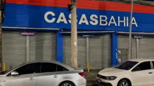 Fechamento de lojas Casas Bahia em Anápolis devido à dívida