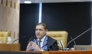 Ministro do STF defende segurança do sistema eleitoral