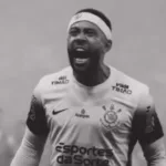 corinthians-explora-renovacao-com-memphis-depay-em-busca-de-alivio-financeiro