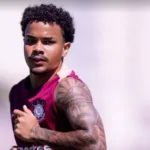 Kaio César em ação pelo ataque do Corinthians