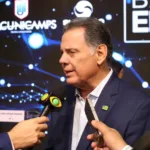 Roberto Fernandes deixa o Anápolis após quatro jogos