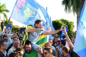 bruno-peixoto-inaugura-comite-em-goiania-e-reune-mais-de-2-mil-pessoas