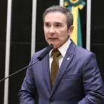 camara-dos-deputados-aprova-inclusao-da-inteligencia-artificial-como-eixo-prioritario-na-politica-nacional-de-educacao-digital