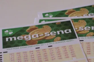 Mega-Sena acumulada com prêmio de R$ 50 milhões