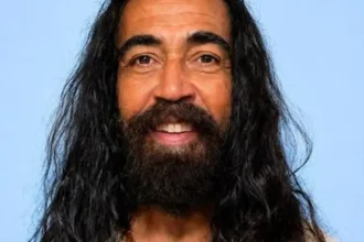 candidato-a-suplente-de-senador-e-intimado-a-trocar-foto-de-jesus-na-urna;-veja-imagem