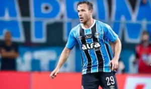 palmeiras-avalia-arthur,-mas-nao-demonstra-interesse-inicial-em-reforco