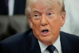 Trump anuncia medida econômica devastadora contra o Irã