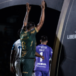 Ex-Atlético em ação na Libertadores 2025