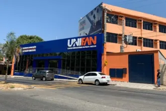 Faculdades de medicina de Goiás punidas no Enamed
