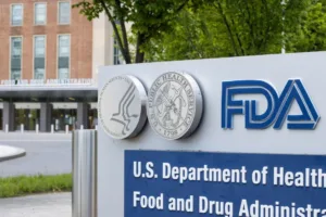 Recall de mirtilos por risco de E. coli, alerta FDA