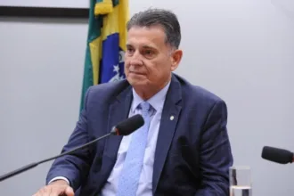 deputados-aprovam-regulacao-para-inteligencia-artificial-na-seguranca-publica-com-supervisao-humana-obrigatoria