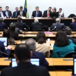 Ilustração de emendas parlamentares no Orçamento