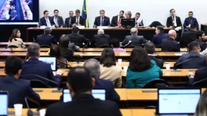 Ilustração de emendas parlamentares no Orçamento