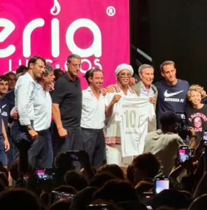 Ronaldinho Gaúcho apresentado pelo Ravenna