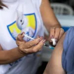 Dia D de vacinação com 19 imunizantes disponíveis