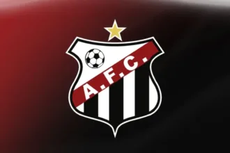 Jogadores do Anápolis em manifestação sobre crise financeira