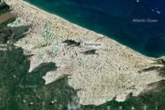Lençóis Maranhenses capturados pela Nasa, destacando dunas e lagoas