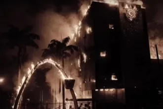 corinthians-pune-memphis-depay-por-clipe-com-sede-do-clube-em-chamas-e-gera-controversia