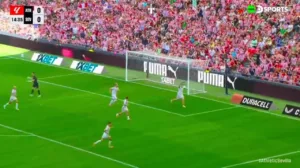 oso-aproveita-falha-do-goleiro-simon-e-marca-em-athletic-club-x-sevilla-pela-laliga