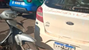 Mulher embriagada em moto presa em Campo Alegre de Goiás