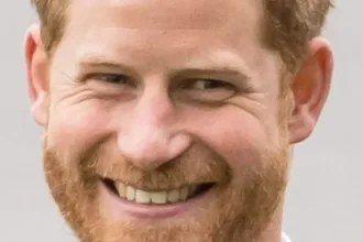 Retorno de Harry e Meghan ao Reino Unido
