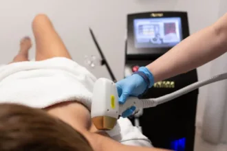 mulher-que-sofreu-queimadura-durante-depilacao-a-laser-em-goiania-sera-indenizada