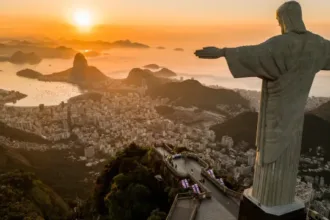 Cristo Redentor e impacto ambiental do turismo