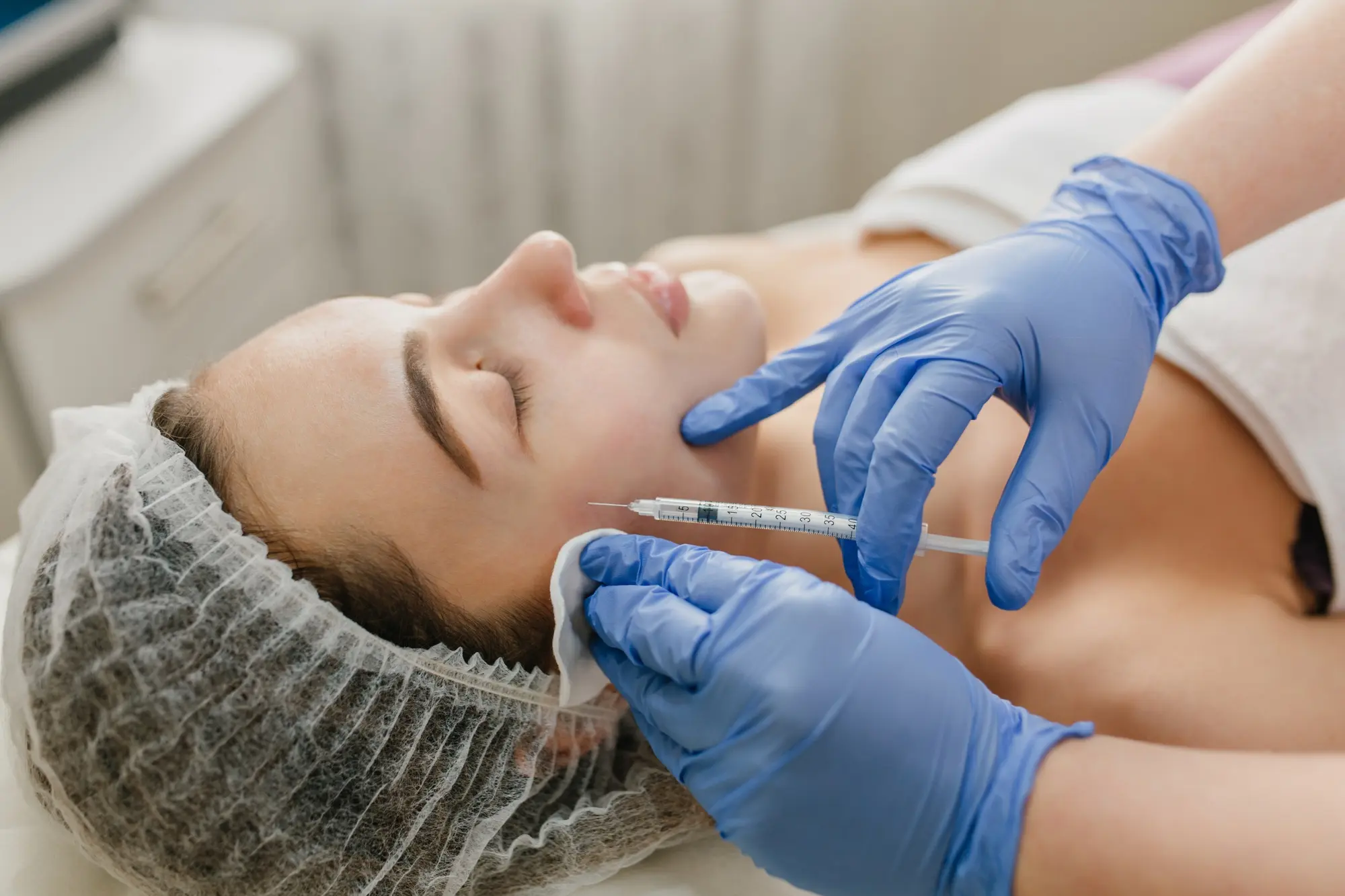 CRO-GO Planeja Recursos Judiciais Contra Proibição de Harmonização Facial por Dentistas