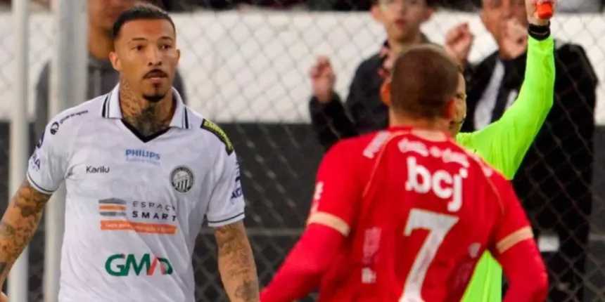 Vila Nova e Operário-PR em jogo com gol anulado