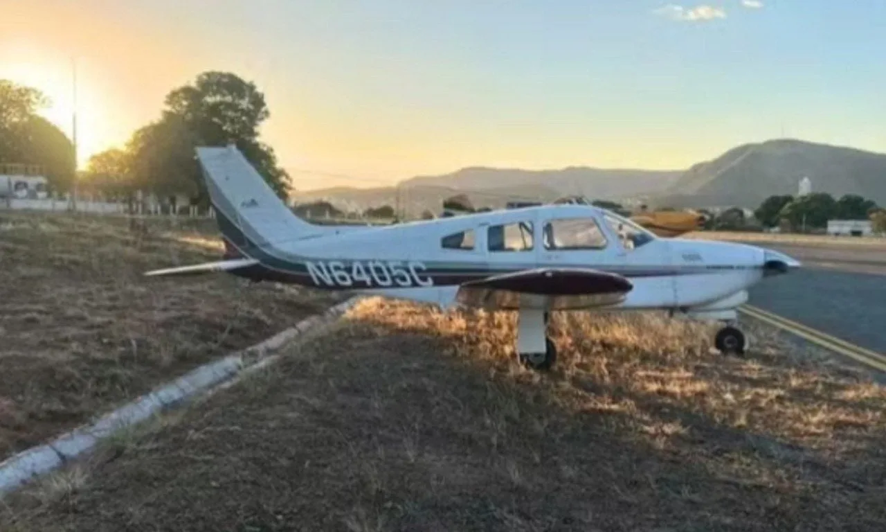 Piloto faz pouso emergencial de avião em rodovia de Goiás após pane elétrica