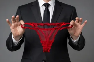 Famosa revela fetiche em homens de calcinha