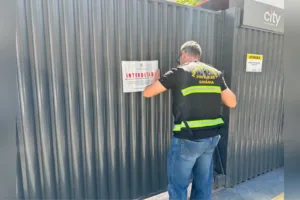 obra-no-setor-marista-e-interditada-pela-prefeitura-apos-reincidencia;-veja-o-motivo