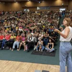 Administrativos da Educação de Goiânia em greve